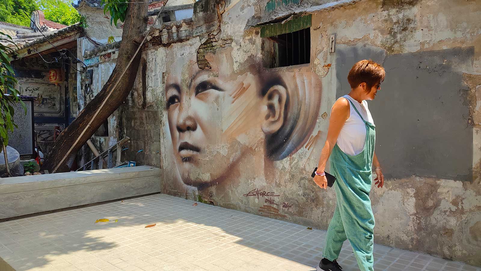 Street Art in Chinatown